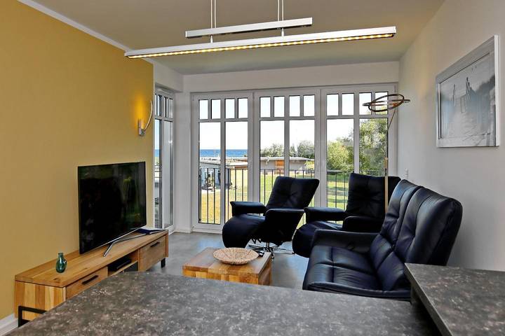 Ferienwohnung für 4 Personen, mit Balkon, mit Haustier in Rostock und Umgebung - 2