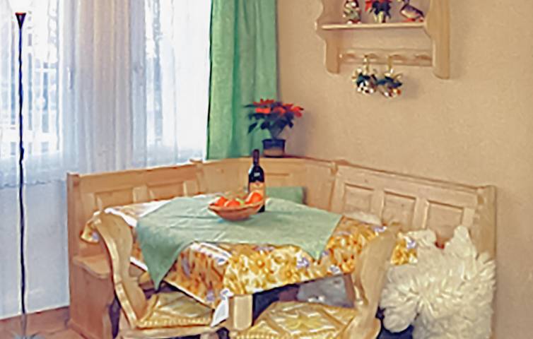 Cozy Apartment with Terrace and Parking, Eichigt 2km in Süßebach, Eichigt