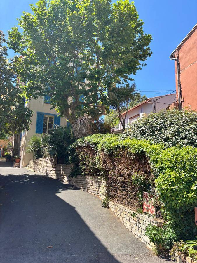 Gîte pour 4 personnes, avec vue dans La Madrague - 4