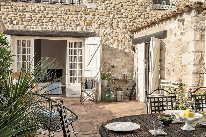 Ferienhaus für 7 Personen, mit Terrasse und Garten, mit Haustier in Cagnes-sur-Mer