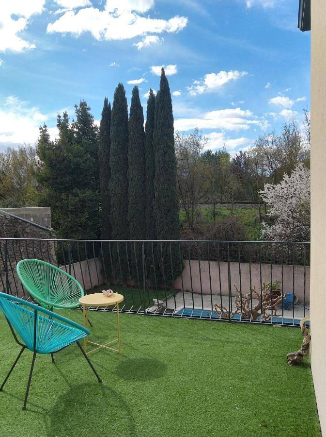 Gîte pour 2 personnes, avec jardin et piscine à Saint-Thibéry - 2