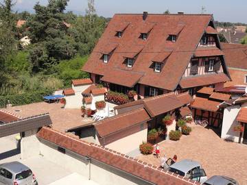 Gîte pour 10 personnes, avec balcon à Hilsenheim