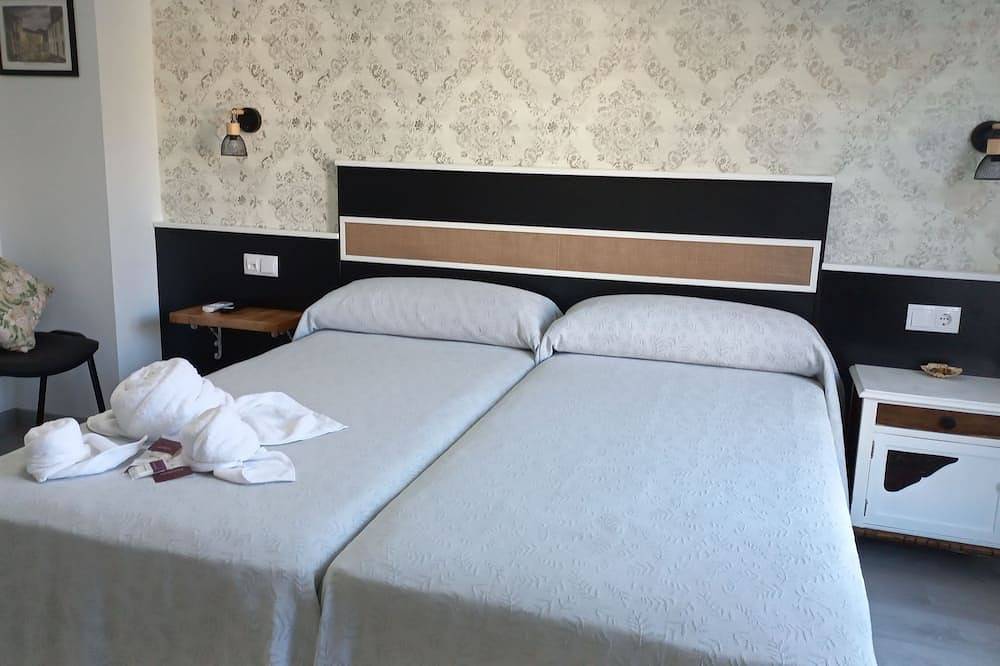 Entire apartment, Casa Abeancos Apartamento en el Camino de Santiago-melide in Melide, La Coruña Province