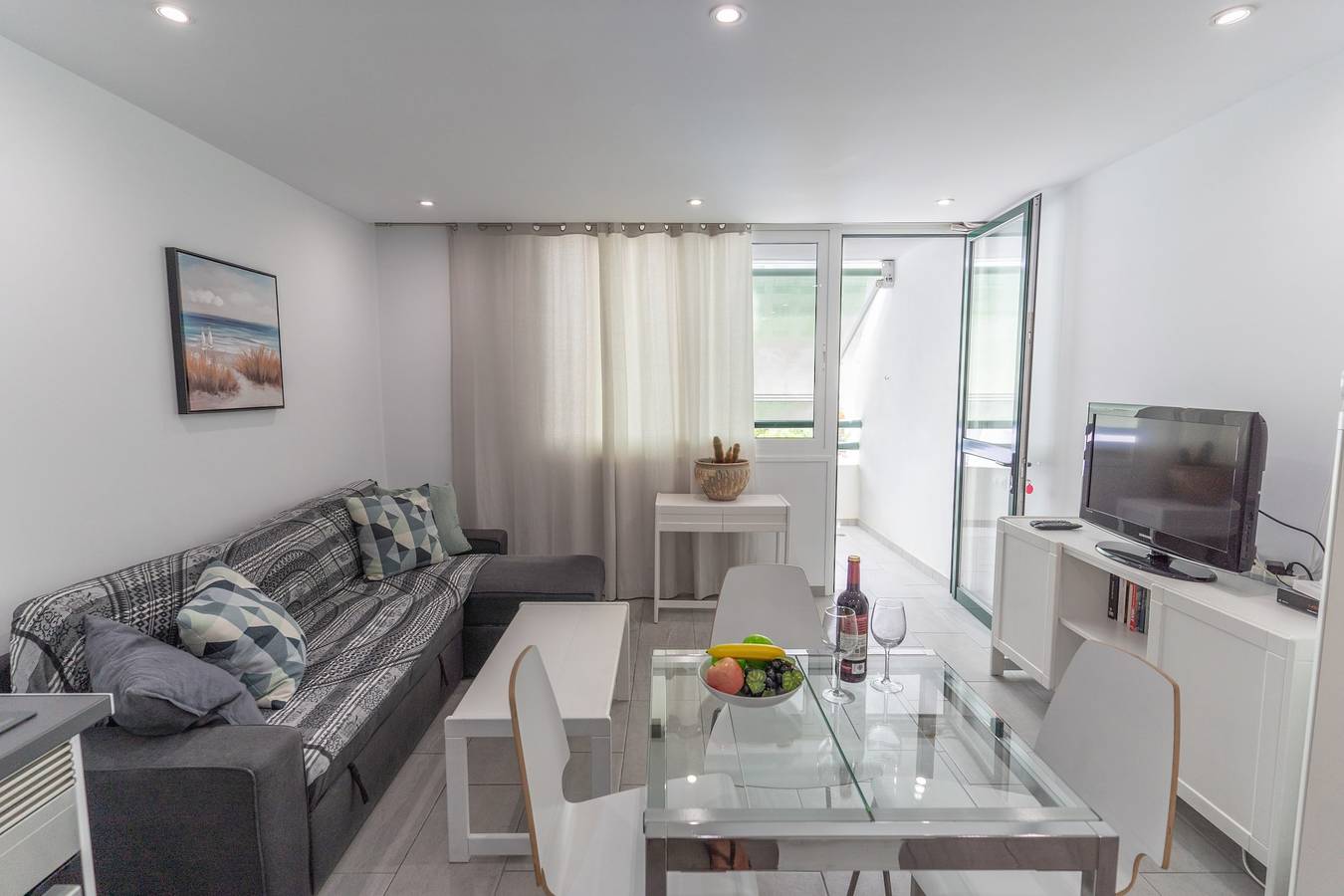 Appartamento intero, Appartamento vacanze per 3 persone con terrazza in Playa de las Americas, Arona
