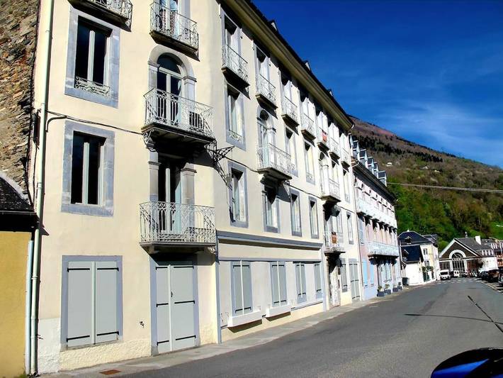 Gîte pour 5 personnes, avec balcon et vue dans Thermes Luz Saint Sauveur - 4