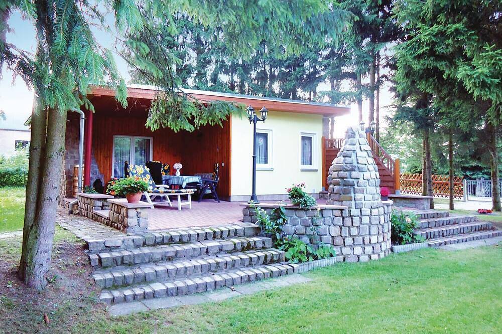 1 bedroom cozy home in Trieb in Falkenstein, Chemnitz (region)