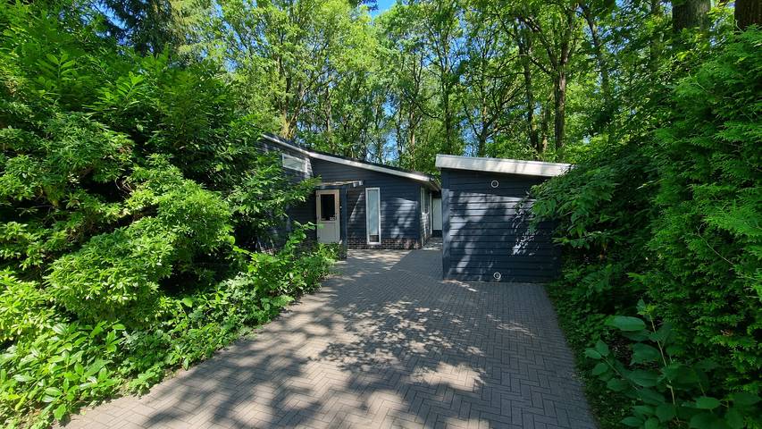 Ferienhaus für 6 Personen, mit Terrasse und Kinderpool sowie Garten - 1