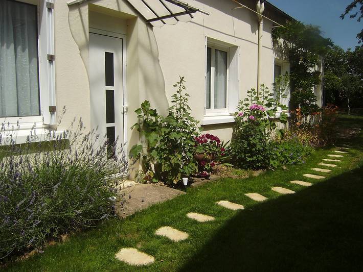 Chambre d’hôte pour 2 personnes, avec jardin dans les Deux-Sèvres - 2