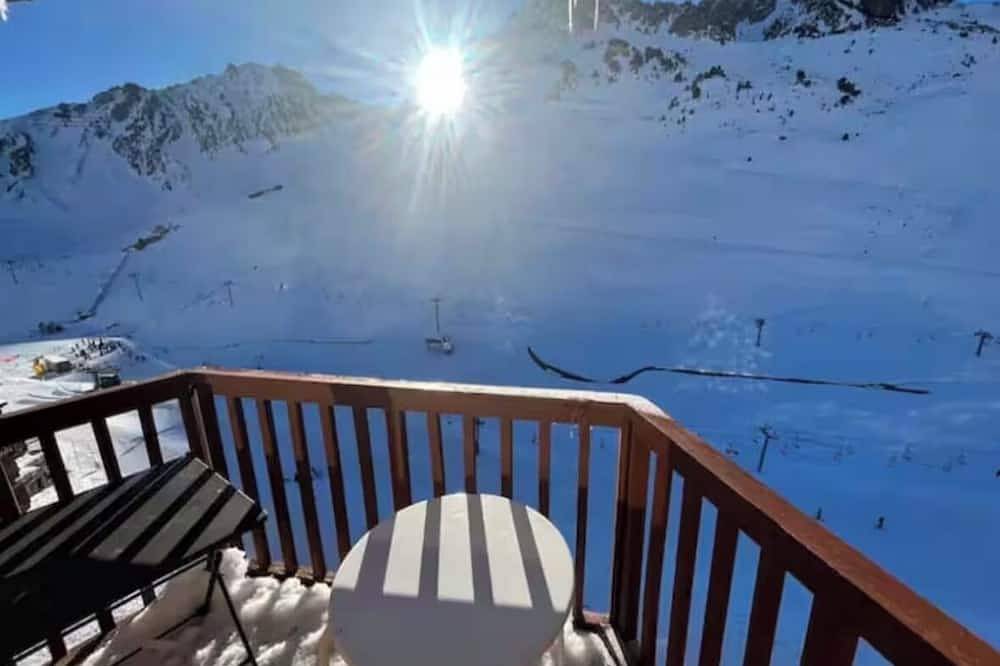 Appartement entier, Studio sur les pistes avec balcon in La Mongie, Bagnères-de-Bigorre
