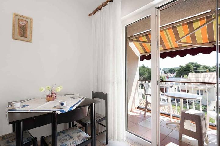 Ferienwohnung für 2 Personen, mit Balkon und Garten - 1