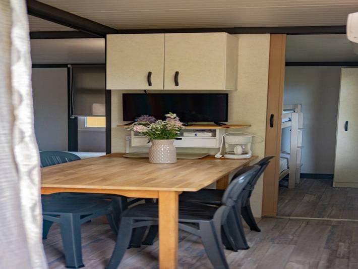 Gîte pour 4 personnes, avec piscine à Salavas - 2