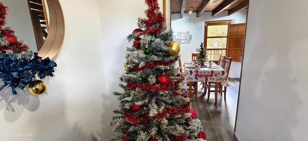 Casa rural para 5 personas, con jardín además de terraza y vistas, Se admiten mascotas en Siero - 2