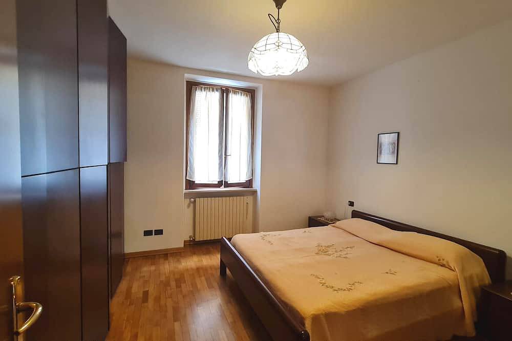Ganze Wohnung, Campione - Garda Wind Apartment 2 bedrooms in Tremosine, Gardasee-Berge