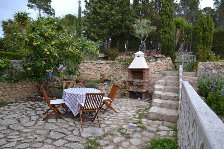 Casa rural para 6 personas, con vistas y piscina además de balcón y jardín en Torroella de Montgrí - 3