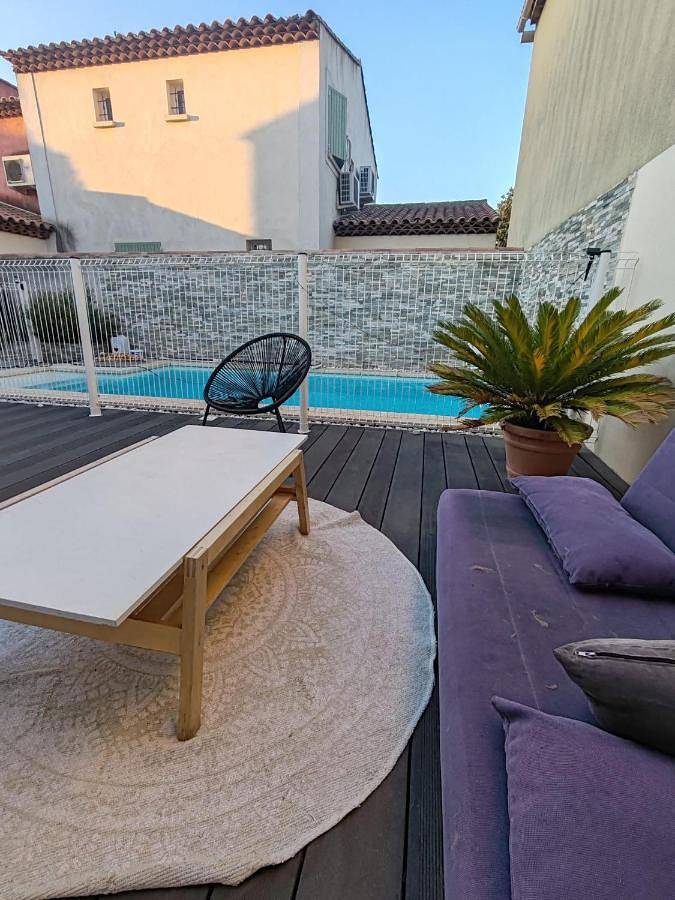 Location de vacances pour 2 personnes, avec piscine et terrasse à Salon-de-Provence - 4