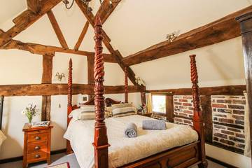 Cottage for 11 People in Shropshire, West Midlands, Photo 2