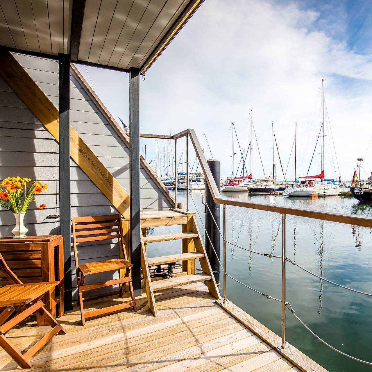 Hausboot Kaddi`s Sunshine - Huus & Meer in Ostfehmarn, Burgtiefe Südstrand