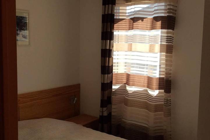 Location de vacances pour 6 personnes, avec jardin ainsi que piscine et terrasse à Calvisson - 2