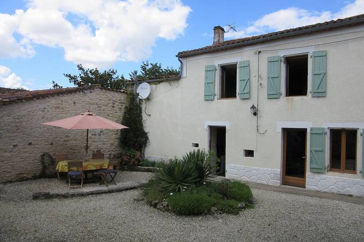 Gîte pour 4 personnes, avec terrasse