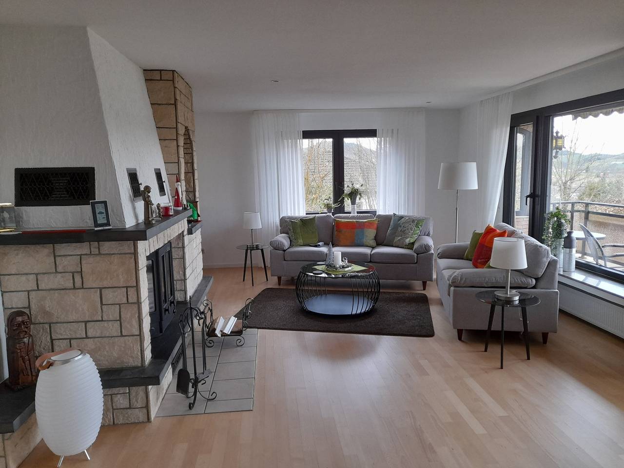 Ferienhaus 'Am See' mit Seeblick, privater Terrasse und privatem Garten in Sundern, Sorpesee