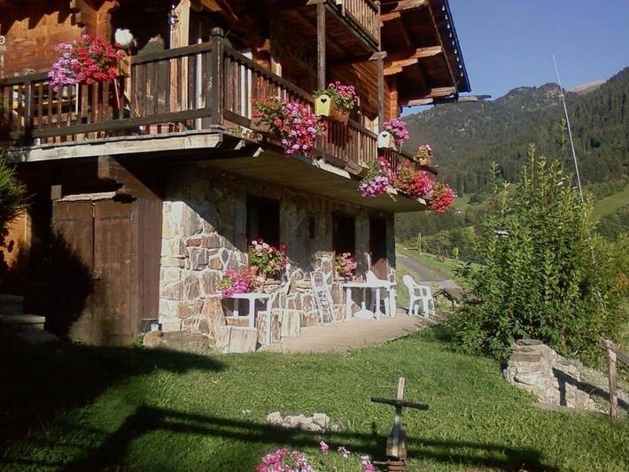 Gîte pour 4 personnes, avec Terrasse et Jardin