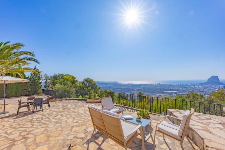 Chalet para 8 personas, con jacuzzi además de terraza y jardín, Se admiten mascotas en Provincia de Alicante - 4
