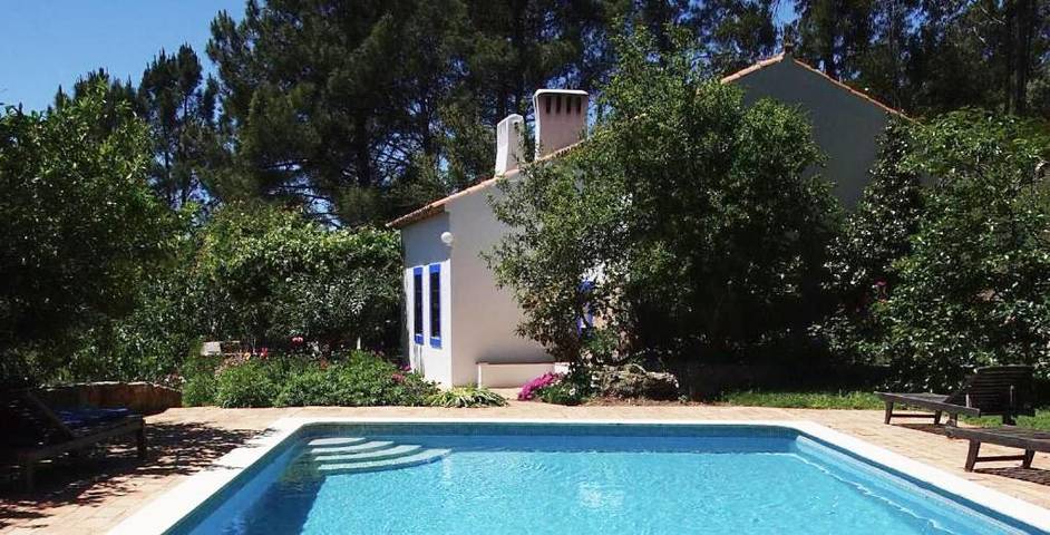 Casa rural para 6 personas, con terraza y jardín además de piscina y vistas, Se admiten mascotas en Monchique