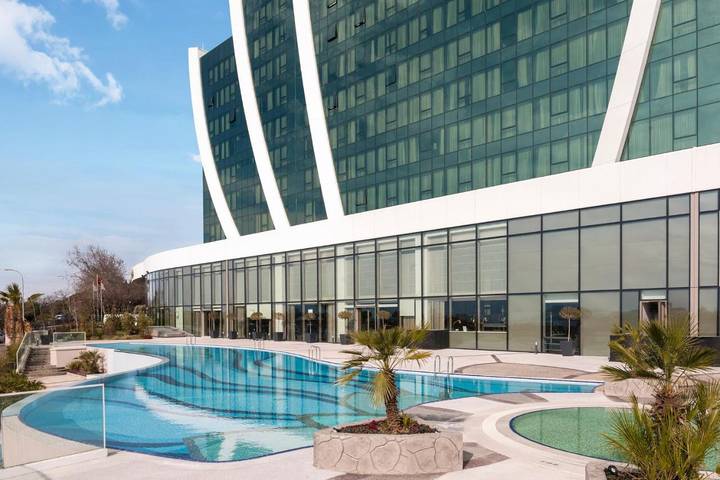 Hotel für 3 Personen, mit Sauna und Terrasse sowie Ausblick und Pool in Asien