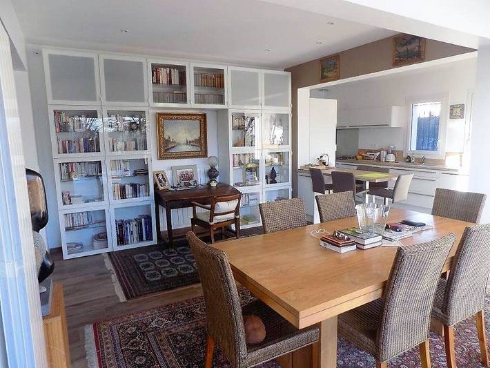 Location de vacances pour 6 personnes, avec piscine ainsi que jardin et terrasse dans Plage du Bureau - 4