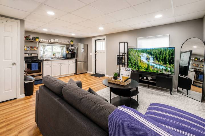 Acogedora casa de huéspedes en Eastwood, privada, conveniente y cómoda in Syracuse, Condado de Onondaga