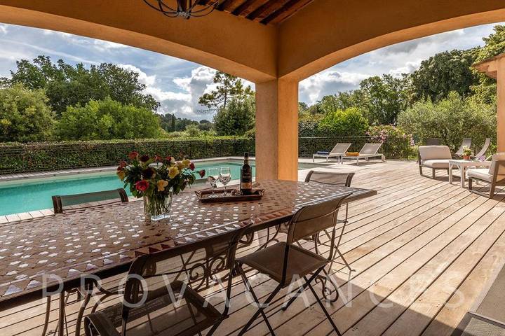 Villa pour 8 personnes, avec piscine et balcon/terrasse à Montauroux - 3