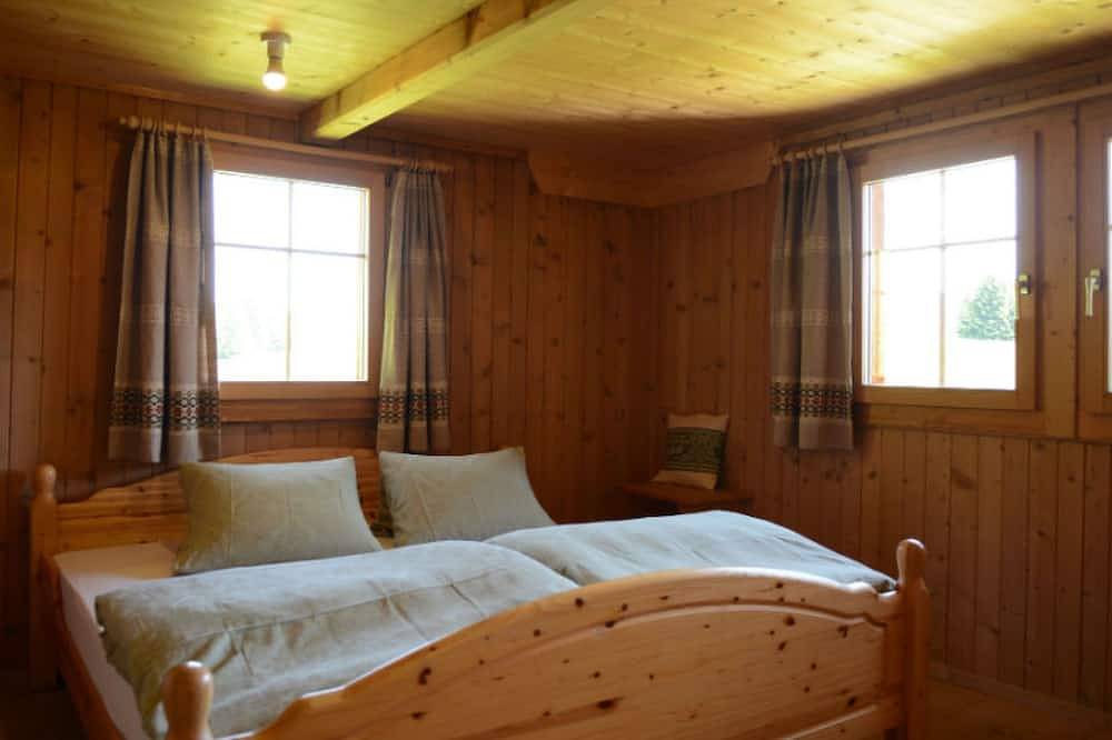 Ganze Wohnung, Maiensäss Plumarscha Friberg, Brigels, (Breil/Brigels), 65036B in Brigels, Alpenarena