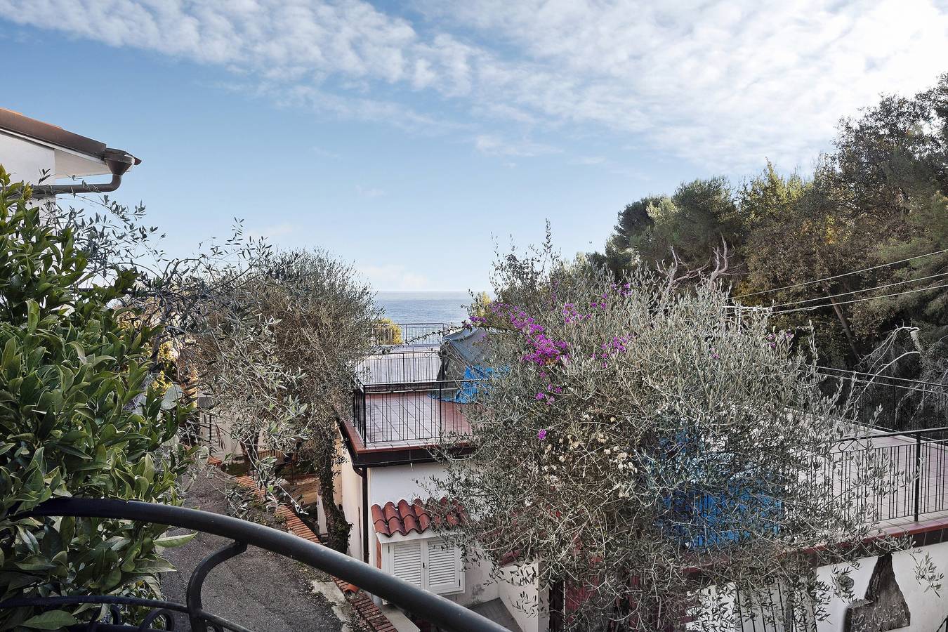 Apartamento entero, Apartamento "Casa gioia" con vistas al mar, jardín y Wi-Fi in Diano Marina, Diano Marina Municipio