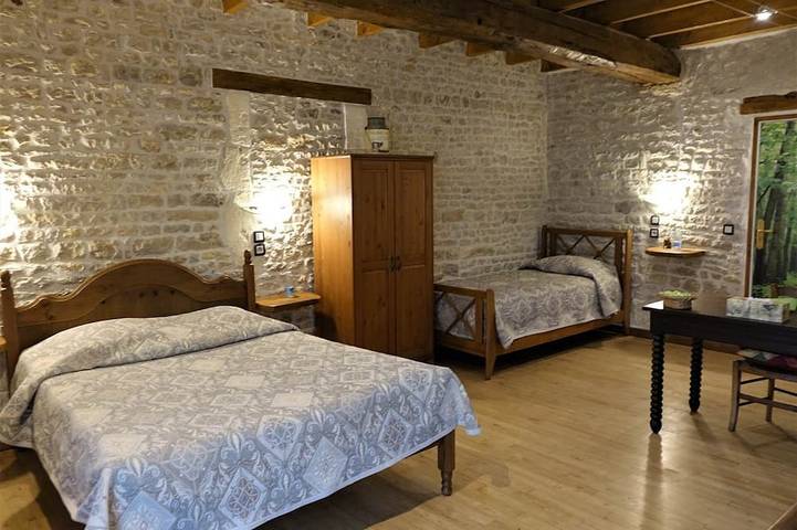 Gîte pour 4 personnes à Andilly