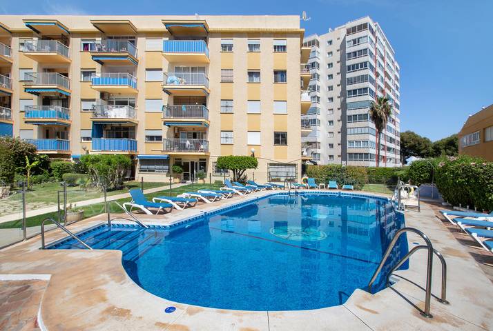 Location de vacances pour 4 personnes, avec jardin à Benalmádena