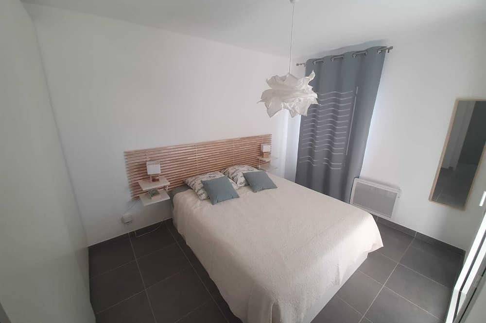 Entire apartment, Appartement L'oustaou des Pins, Classé Meublé 4 Dans Résidence Sécurisée in Ventabren, Aix-en-Provence region