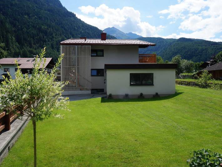 Ferienwohnung für 2 Personen, mit Terrasse und Garten sowie Ausblick in Umhausen - 2