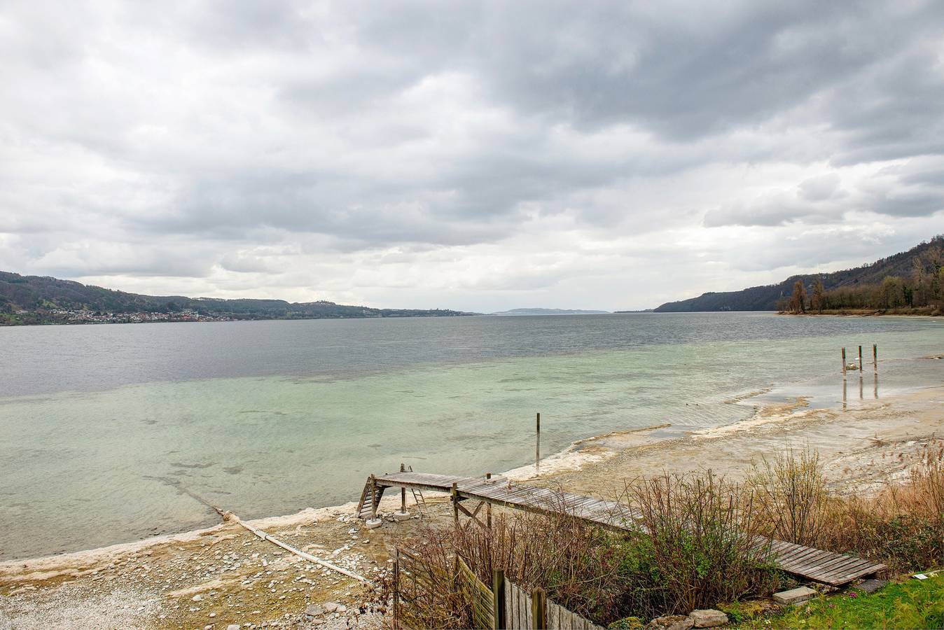 Ganze Wohnung, Fewo '2, 70qm' direkt am See mit großer Terrasse in Bodman-Ludwigshafen, Obersee (Bodensee)