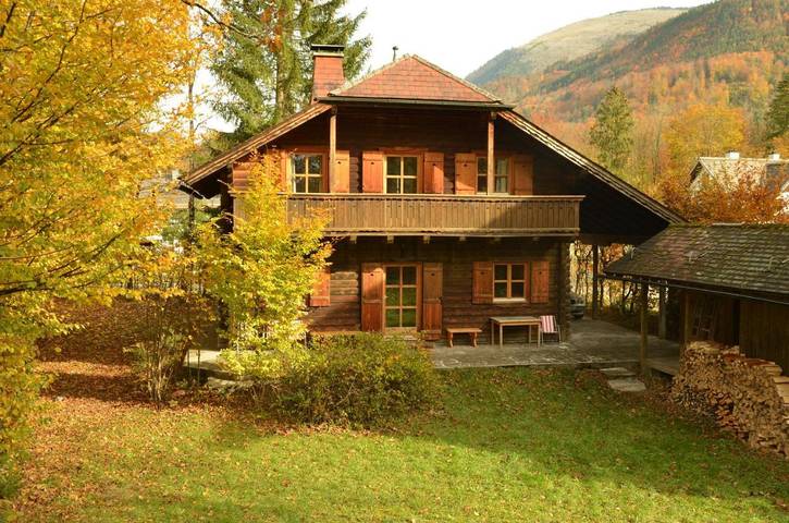 Ferienhaus für 8 Personen, mit Balkon und Terrasse sowie Garten und Ausblick in Bad Ischl