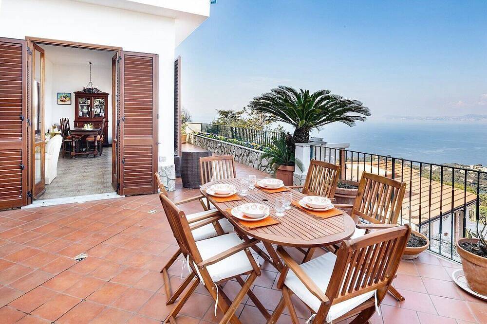 Casa Jasmine with magnificent view in Sorrento, Naples Province