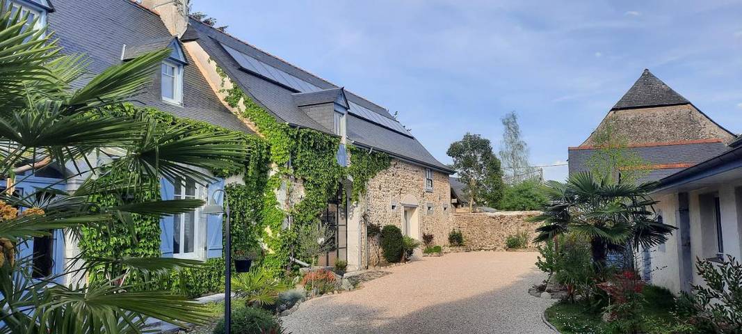 Chambre d’hôte pour 2 personnes, avec vue ainsi que terrasse et jardin dans les Hautes-Pyrénées - 3