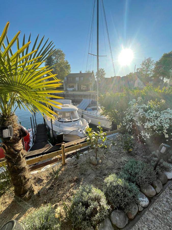 Maison de vacances pour 4 personnes, avec vue et jardin ainsi que piscine et vue sur le lac