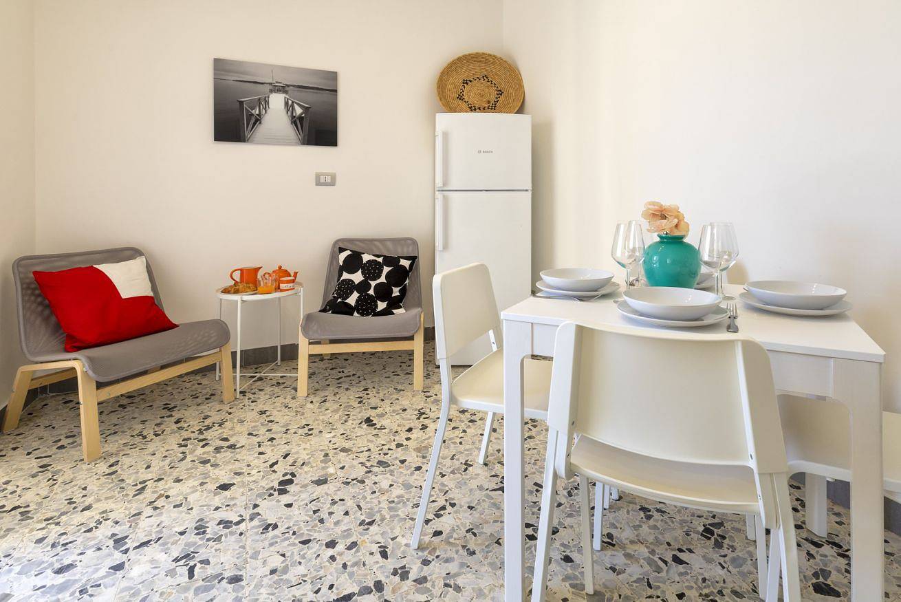Ganze Wohnung, Ferienwohnung für 6 Personen mit Balkon/Terrasse in Sant'Anna, Alghero