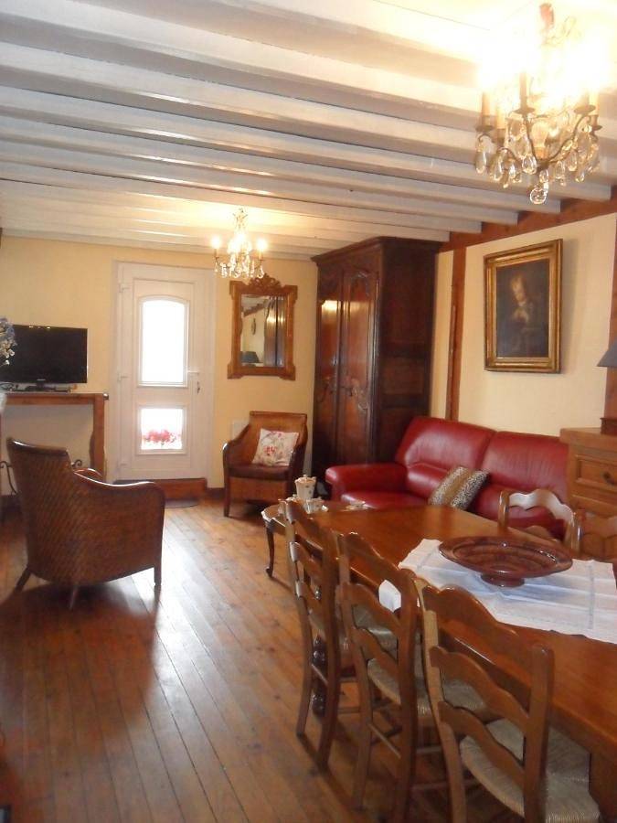 Gîte pour 2 personnes, avec vue dans Authuille