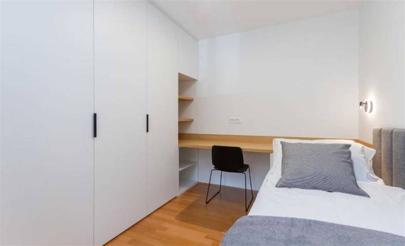 Ganze Wohnung, Ferienwohnung für 4 Personen mit Terrasse in Piran, Slowenische Riviera