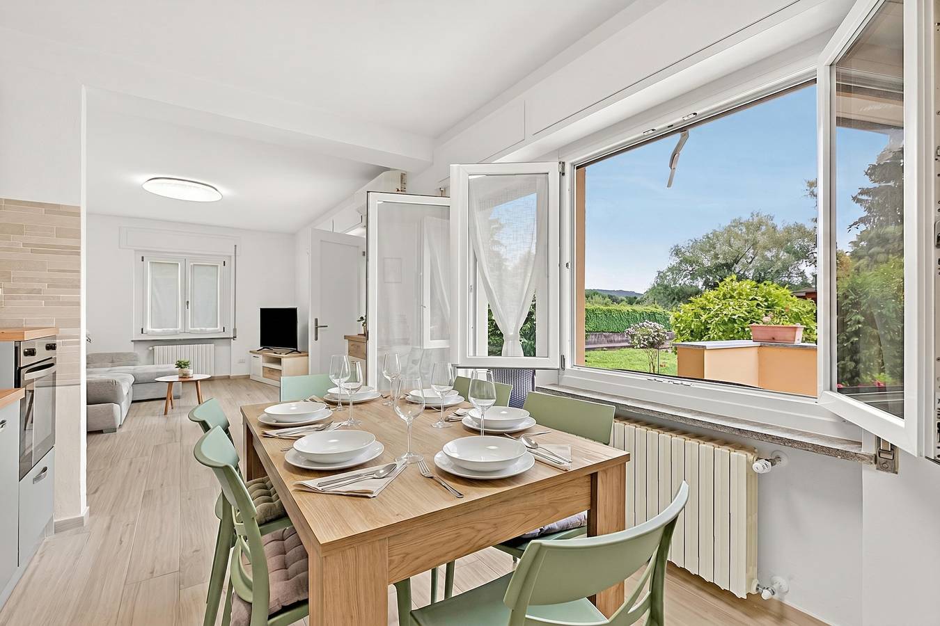 Apartamento entero, Diamond Lake Apartment 13918 in Angera, Municipio de Angera