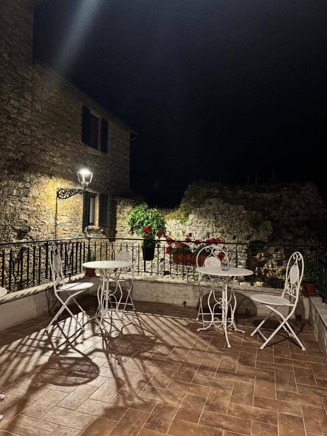Hôtel pour 2 personnes, avec jardin et terrasse à Saturnia - 4