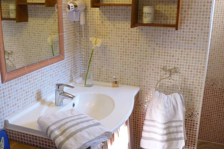 Location de vacances pour 4 personnes, avec terrasse et jardin à Saint-Jean-du-Gard - 3