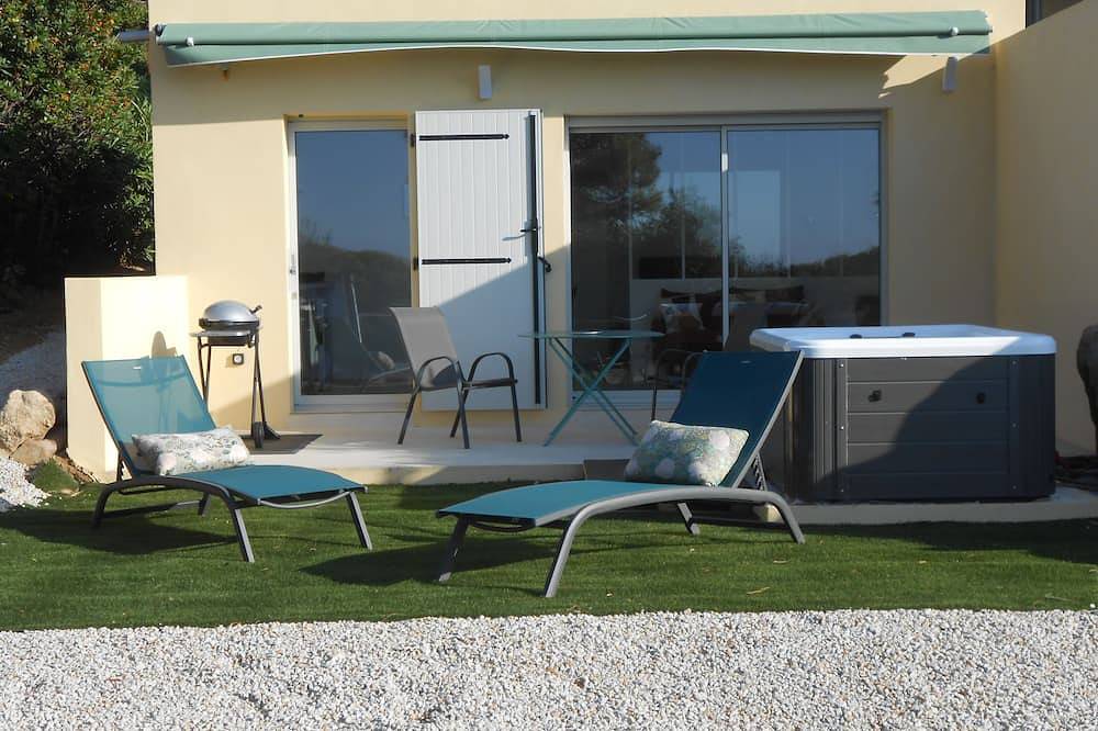 Appartement entier, Studio Independant Entierement Neuf Avec Jardin Dans Marine in Marine de Davia, Corbara