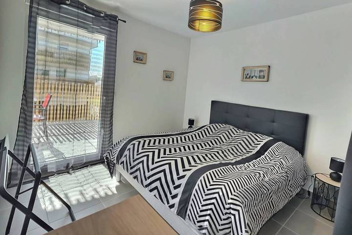 Appartement de vacances entier, Appartement dans une résidence avec piscine et parking in Sérignan, Côte méditerranéenne (France)